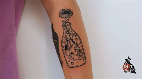 花瓶怎麼畫 刺青 運勢